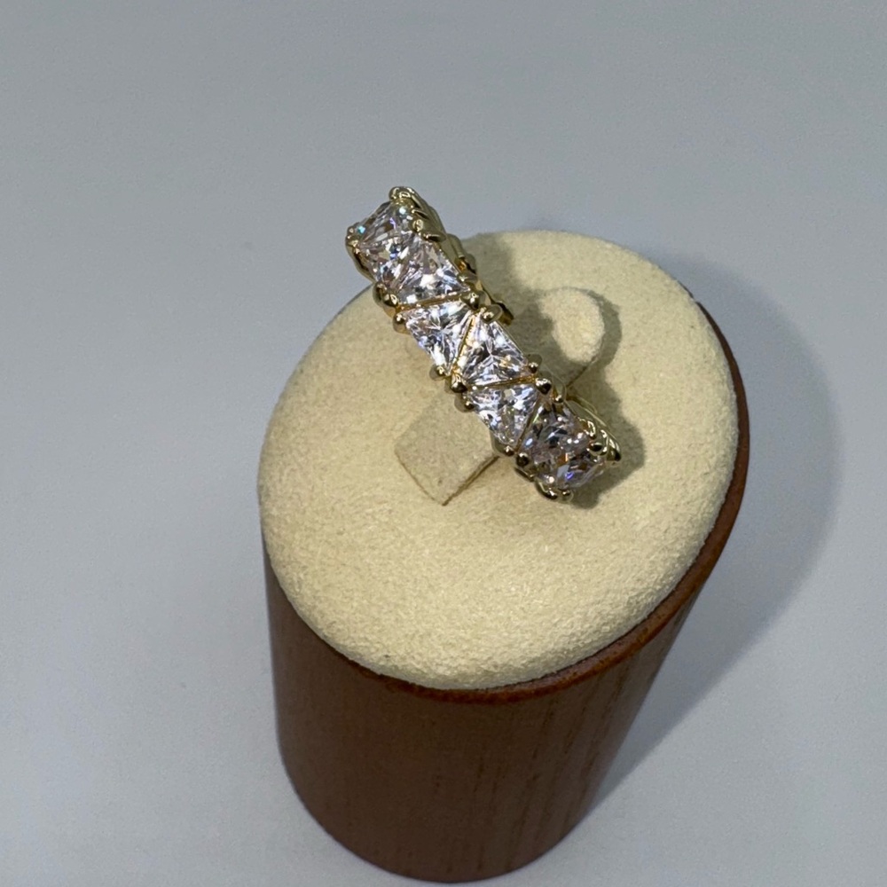 18k 6ct Trillion Eternity Band - Picture 6 of 10